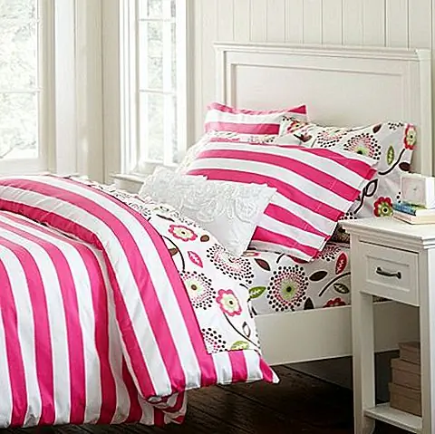 Веселый набор коттеджных полотенец и наволочек