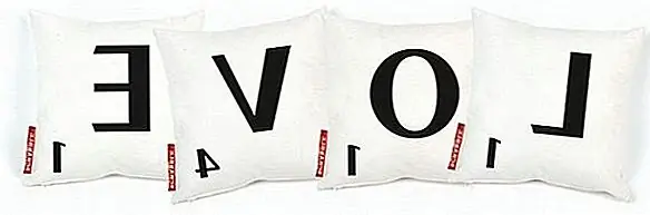 Официально лицензированный комплект подушек Scrabble