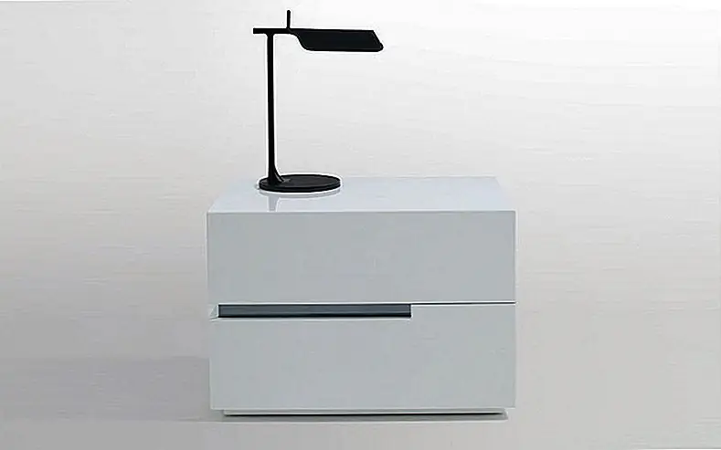 Современные ночные столики для полированной и функциональной спальни