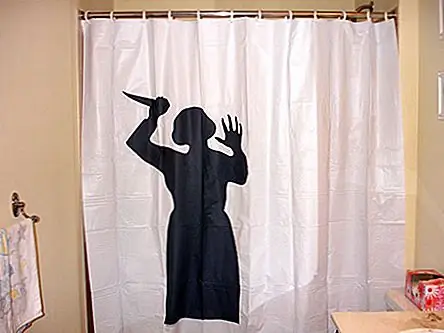 Разработанный после известной сцены фильма, этот занавес для душа, вероятно, даст вам озноб в первые несколько раз, когда вы это увидите. Дайте вашим гостям напугать. Они знают, как оценить хорошую шутку, они будут смеяться над этим и признать, что это крутая идея. Доступно за $ 24,98.