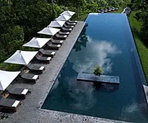 Необычные плавательные бассейны во всем мире