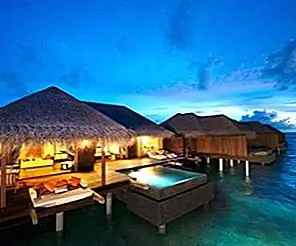 Роскошный курорт Ayada Maldives