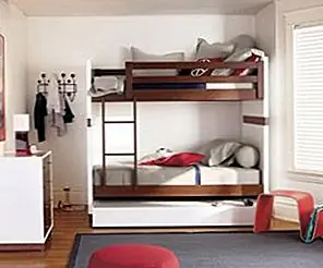 Выберите лофт-кровать для увеличения пространства