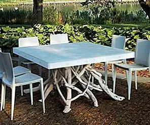 Современный и натуральный плавающий обеденный стол с уникальной базой