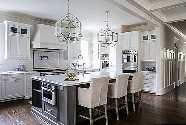 Пылевидные ручки становятся жертвами брызг пищи и рук. Изображение: JACKBILT