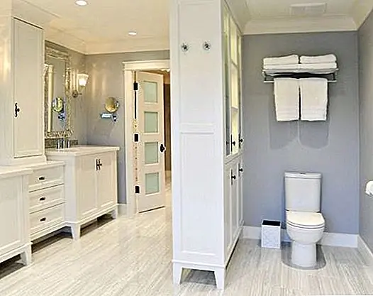 Ванны, кухни и карманные устройства - все это идеальное место для микробов. Изображение: Завидные проекты