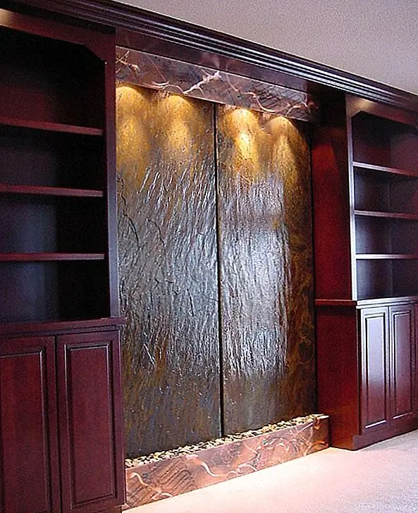 С вашим собственным уникальным стенным фонтаном сланца, вы можете акцентировать любую комнату в своем доме или даже на рабочем месте. Шиферная стена Вода Особенности обеспечит естественное прикосновение, которое успокаивает и расслабляет любую окружающую среду, в то время как рециркуляционная вода увлажняет и очищает воздух. Эти чудесно естественные фонтаны не только будут выглядеть красиво в вашем доме, но и предоставят вам и вашей семье ощущение расслабления и спокойствия, которое очень необходимо в сегодняшнем занятом мире.