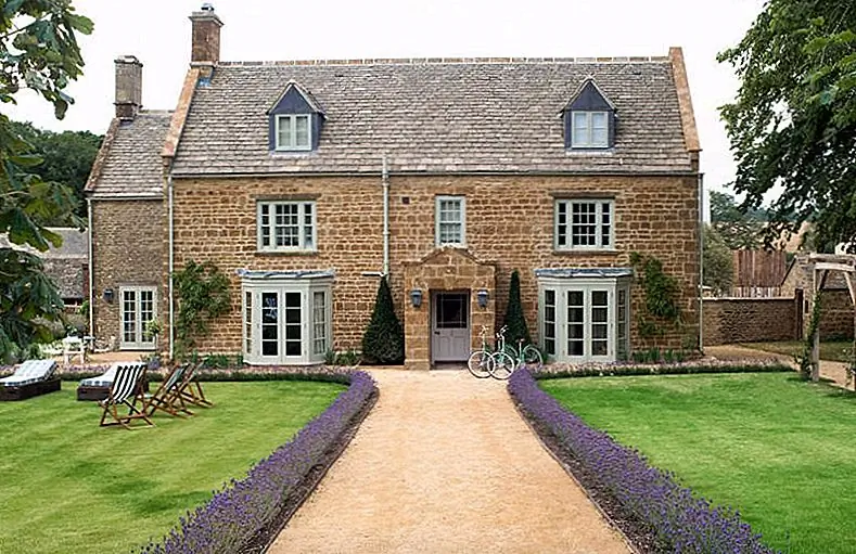 Дом-отель Soho House в Оксфордшире вдохновил коллекцию Soho Home на Anthropologie.