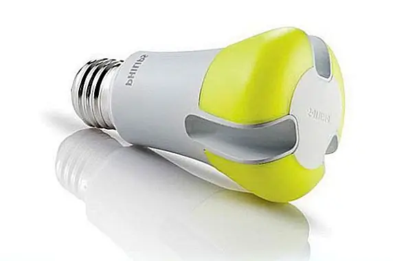 Недавно запущенная светодиодная лампа Phillips длятся на 20 лет [видео]