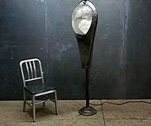 Уличный фонарь