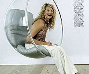 Висячий стул пузыря