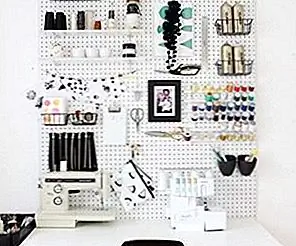 Как сохранить свой стол в чистоте и организованном - простые трюки