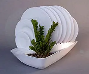 Современная подставка для жидкостей