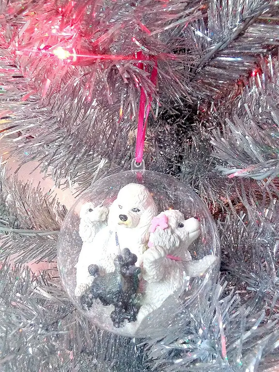 Мне нравится, как получилось каждое из этих украшений! Я думаю, что моим любимым был бы урожайный орнамент.