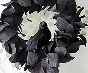 8 DIY Halloween Wreaths