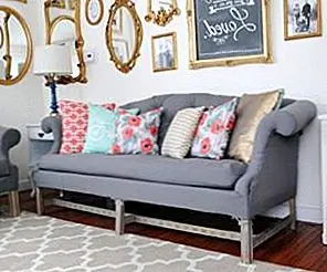 Как обновить домашний декор с восстановленным диваном