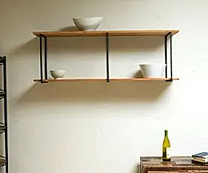 Красивые плавающие полки из восстановленной древесины