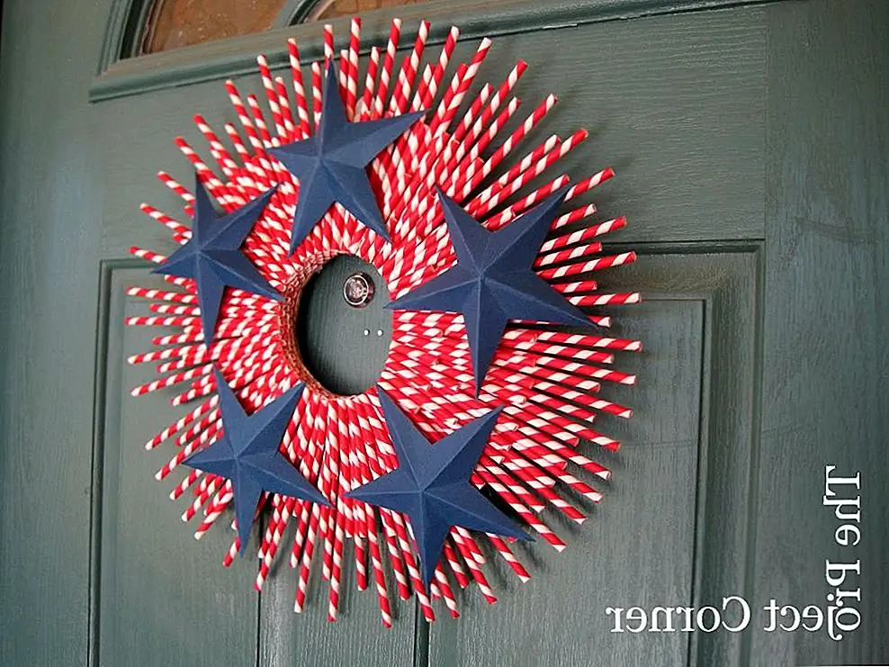 Вы когда-нибудь думали, что бумажные соломинки могут быть использованы для создания красивых и патриотических украшений, таких как венчание этого флага? Ну, это правда, и соломинки на самом деле довольно универсальны и могут быть перепрофилированы во всех видах творческих способов, особенно тех, которые имеют определенные отличительные узоры и цвета на них. Для получения более подробной информации о венке обратитесь к разработчику.