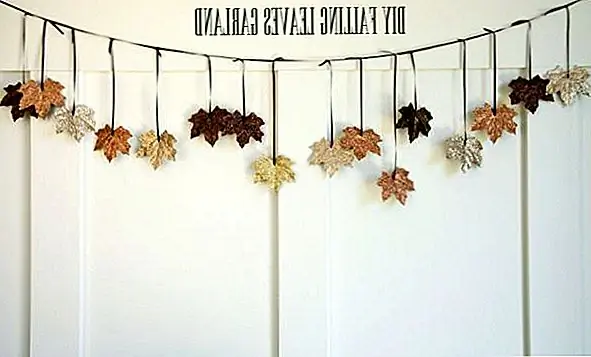 Другой тип гирлянды, сделанный с осенними листьями, - это тот, который показан на Houseofjadeinteriorsblog. Используемые там листья действительно искусственны, но вы можете воссоздать проект, используя настоящие. Вам понадобится блеск и клей, если вы хотите добавить блеск в свой домашний декор.