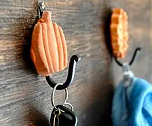 Осенний лифтинг и тыквенные наклейки