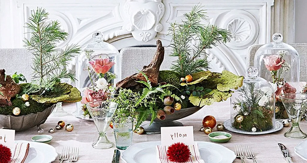 Храните наши рождественские настольные идеи под рукой во время праздников. Изображение: Martha Stewart