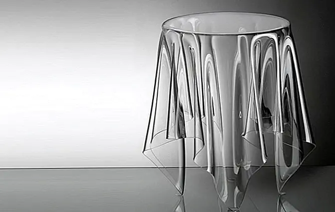 Свежий поиск: стол для иллюзий