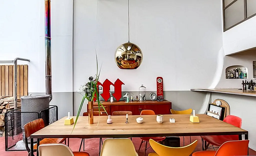 Используйте баланс и симметрию, чтобы создать ощущение структуры. Изображение: MEERO