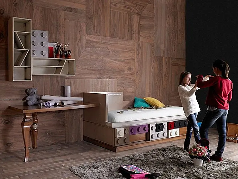 Коллекция мебели LEGO-Inspired Kids Sparks Up Nostalgia