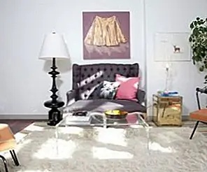 Вневременные и универсальные акриловые столы и несколько советов о том, как их использовать в вашем доме