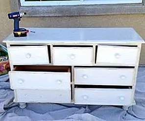 Спальня с макияжем со старым взглядом