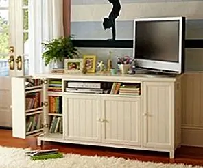 Традиционная медиа-игровая консоль