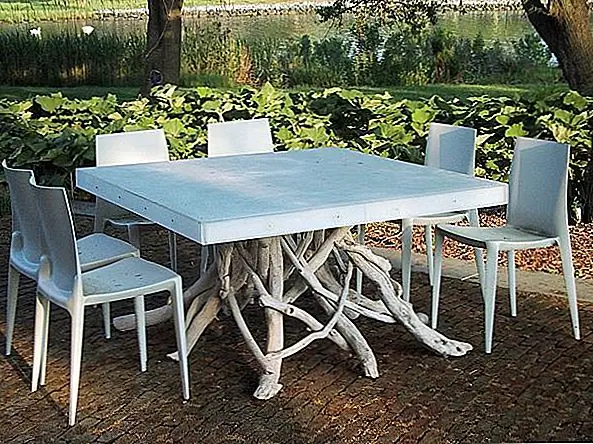 Современный и натуральный плавающий обеденный стол с уникальной базой