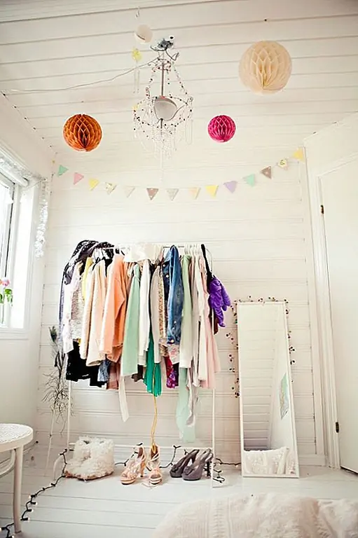 Открытые космические шкафы - для тех, кто организован и хочет показать его