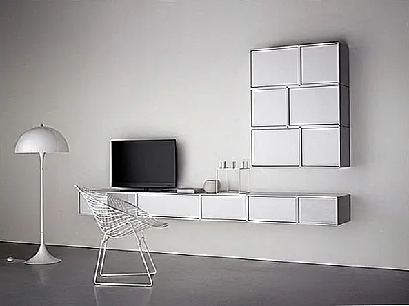 В ящиках и дверях нет ручек, и их можно открывать и закрывать с легким давлением спереди. Конечно, вы всегда можете выбрать ручки, и вас ждет целая серия и проекты. Кроме того, клиент может сделать свой выбор ящиков и дверей, создав тем самым индивидуальный дизайн. Доступны несколько моделей, и они имеют 42 цвета лака.