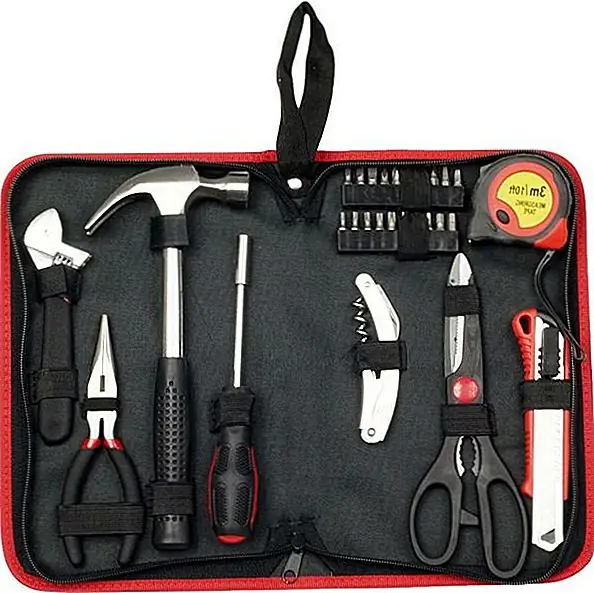 Все эти инструменты замечательны и практичны, но давайте не будем забывать об основах. Каждый должен иметь такой набор в своем доме. Это набор инструментов HandyMan для инструментов Trademark Tools 75-HANDY, 29-Pc. Вы можете купить комплект за $ 21,00, и он включает в себя серповидный ключ, плоскогубцы носа, молоток для когтя, отвертку, нож для ножей, нож из нержавеющей стали, штопор, ножницы, измерительную ленту и даже консервный нож.