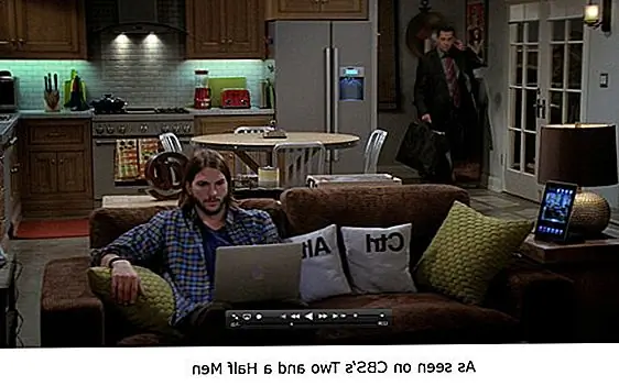 Кто-нибудь знает «синий экран» на машинах Windows, потому что эта ошибка привела нас к новым уровням отчаяния. Знаменитая комбинация клавиш «ctrl + alt + del», которая могла отлаживать машину, была чем-то, о чем вы могли мечтать ночью, если бы вы были компьютерным уродством. Теперь с современной операционной системой эта проблема не существует, и, как мы видим, некоторые люди создали подушки с теми, которые символизируют эти ключи для ностальгических типов. Доступно за 55 $.