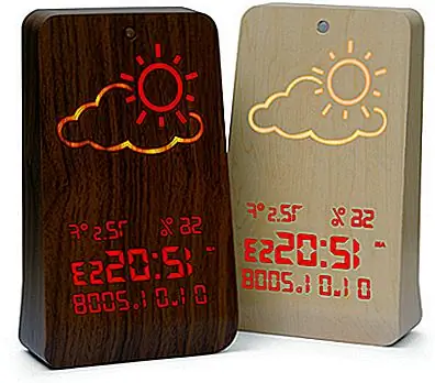 Этот WoodStation - очень практичный и функциональный элемент. Он имеет очень простой дизайн и соответствует всем типам дизайна и декора. Так что это очень универсально. У вас может быть одна в гостиной, в спальне или за окном, чтобы проверить температуру. Это базовый предмет, который просто входит в более шикарную форму. Это кусок дерева с некоторыми техническими деталями внутри, который показывает вам основную и важную информацию. Он доступен в двух цветовых тонах, на всякий случай, если вы предпочитаете более светлый тон вместо натурального дерева. Этот WoodStation - очень практичный и функциональный элемент. Он имеет очень простой дизайн и соответствует всем типам дизайна и декора. Так что это очень универсально. У вас может быть одна в гостиной, в спальне или за окном, чтобы проверить температуру. Это базовый предмет, который просто входит в более шикарную форму. Это кусок дерева с некоторыми техническими деталями внутри, который показывает вам основную и важную информацию. Он доступен в двух цветовых тонах, на всякий случай, если вы предпочитаете более светлый тон вместо натурального дерева.