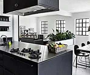 Заброшенная фабрика карандашей превращена в прекрасный семейный дом