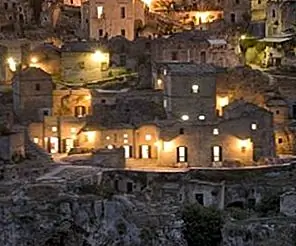 Элегантный отель Basiliani - сочетание современных и древних особенностей