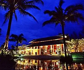 Роскошный курорт Сароджин в Као Лак, Таиланд