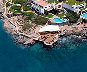 Эксклюзивный полулюкс Elounda All Suite в Греции