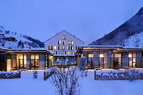 Современный отель Wiesergut на лыжных склонах Хинтерглемма