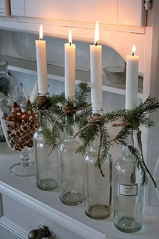 Вам не нужен большой бюджет, чтобы изменить тон вашего домашнего декора. Вы можете так же легко переделать предметы, как винные бутылки, бочки или банки Мейсона, чтобы создать прекрасные фокусные точки для дома.