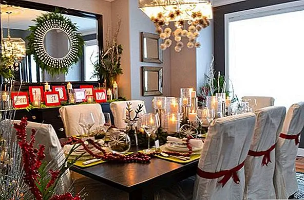 У вас нет камина? Не беспокоиться. Вы можете использовать свечи, чтобы успокоить теплое и романтичное настроение в комнате. Используйте свечи в качестве центральных частей для обеденного стола или где-либо еще в доме.