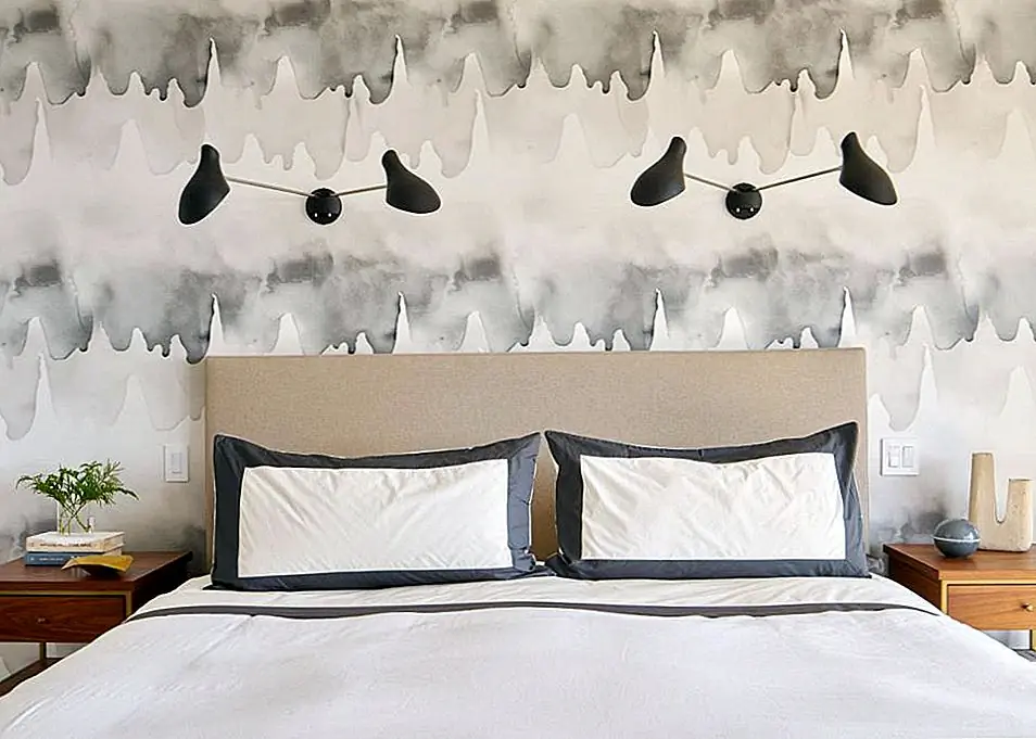 Акварели делают самые мягкие дополнения к вашему декору, что делает его идеальным элементом для спальни. Дайте себе несколько акварельных обоев для следующего отпуска, и вы сразу почувствуете себя спокойнее.