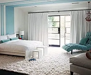 Советы и идеи для успешного полосатого потолка