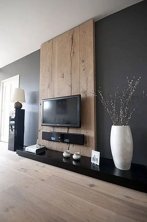 Ваш образ жизни должен быть элементом, определяющим размер вашего телевизора. Например, если вы предпочитаете иметь друзей каждую неделю, чтобы смотреть фильмы, то вам обязательно нужно получить больше телевизора для более кинематографического опыта. Если, с другой стороны, вы используете телевизор только время от времени, чтобы посмотреть шоу или что-то еще, нет смысла получать большой экран телевизора, который вы можете себе позволить.