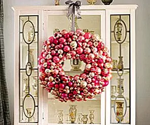 Как включить розовый кварц Pantone в ваш рождественский декор