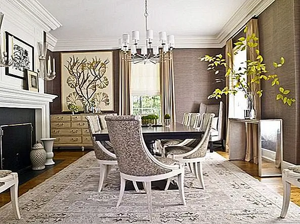 Замена ламп накаливания лампами накаливания, светодиодами или галогенными лампочками может помочь вам сэкономить энергию и повысить экологическую нагрузку. Они также лучше для вас, потому что они предотвращают выбросы парниковых газов и загрязняющих веществ. Итак, как вы можете видеть, энергосберегающие лампочки имеют более одного преимущества.