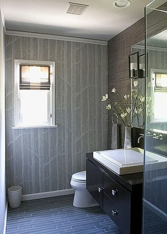 Ищите краску с низким содержанием ЛОС, которая представляет собой глину, минеральный пигмент или молочный казеин. Это может стоить немного больше, но это стоит дополнительных денег. Летучие органические соединения, обнаруженные в красках других домашних продуктов, могут повредить последствия для здоровья. Сегодня на рынке есть много нетоксичных красок, поэтому на выбор есть много вариантов.